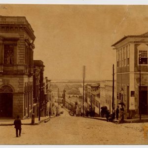 A Rua da Ladeira vista da parte alta /1920